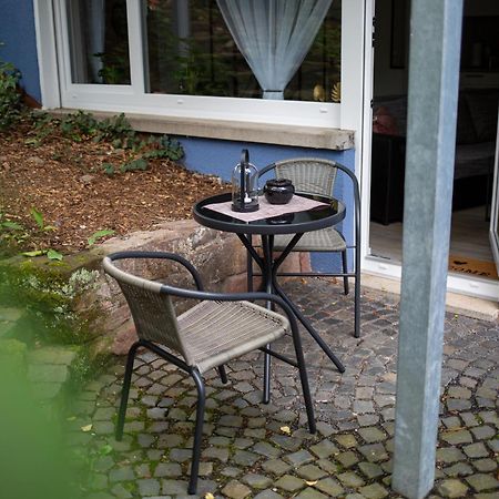 Best Stay Moderne Stadtwohnungen In Huenfeld - Kueche, Schlafsofa, Terrasse Oder Balkon Wlan Smart Tv Kültér fotó